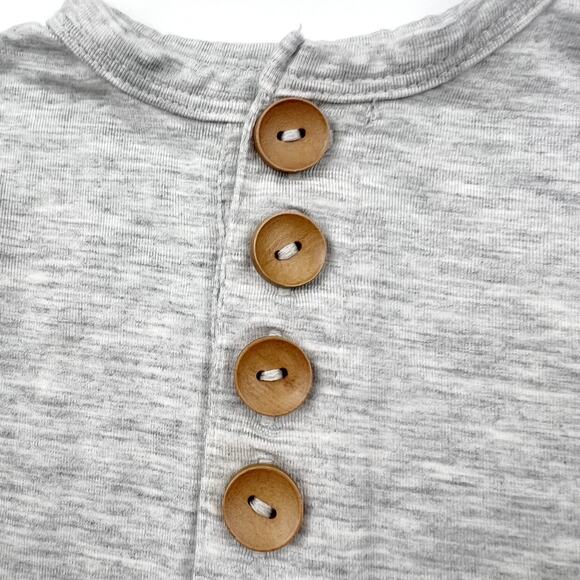 Posh Peanut Gray Ruffle Romper - Picture 3 of 5